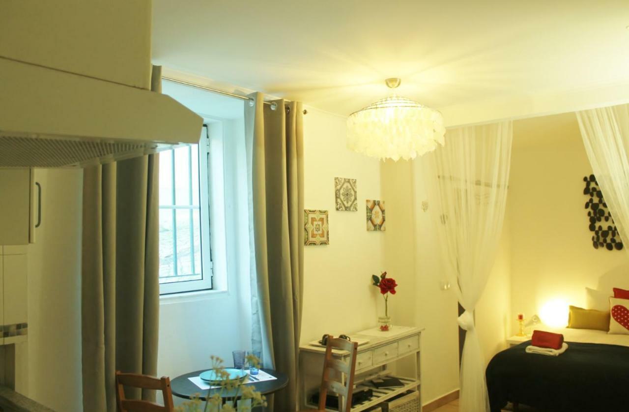 Chez' L